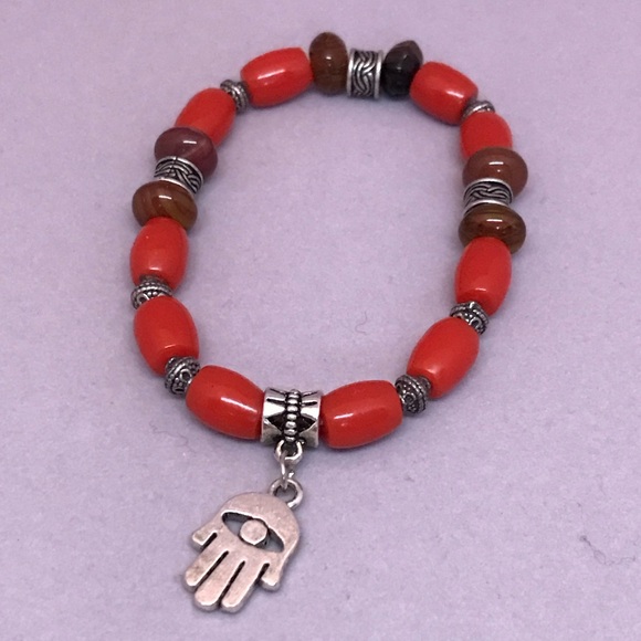 Hamsa bracelet with coral colored beads. New, with Fatima hand charm. - Picture 5 of 6